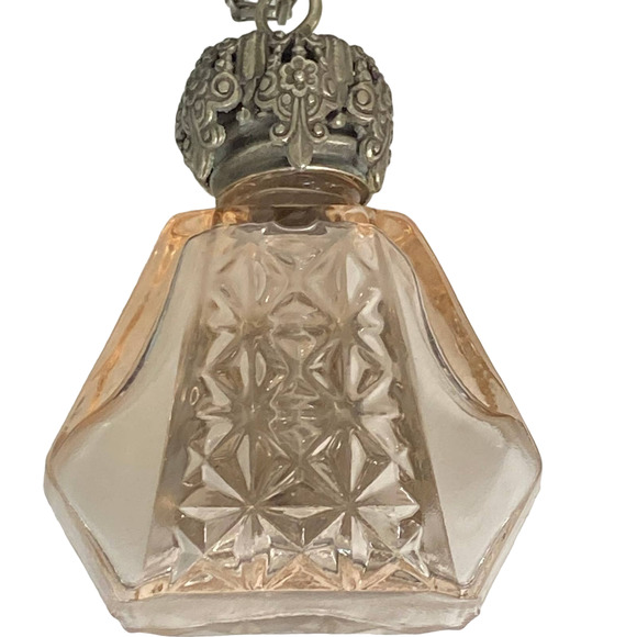 LVP France Perfume Bottle necklace - Picture 6 of 8